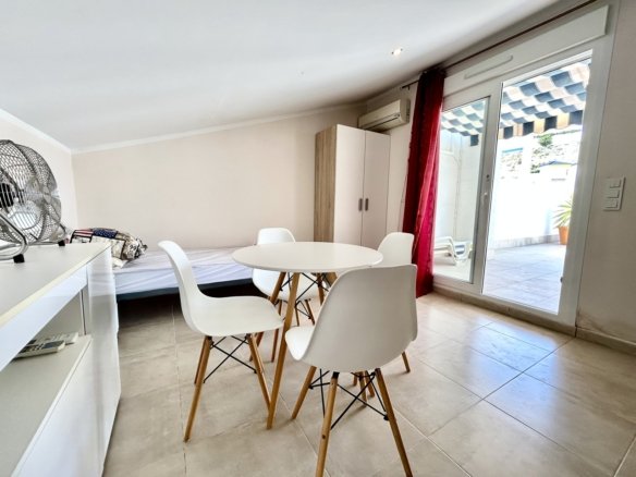 3 Bed 3 Bath Town House in Ciudad Quesada - Caza De Casa