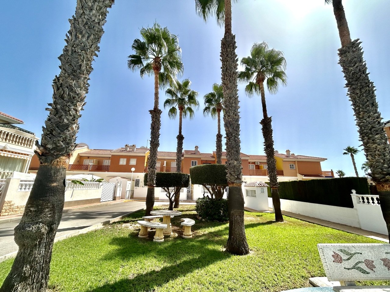3 Bedroom 2 Bathroom Town House in Ciudad Quesada - Caza De Casa