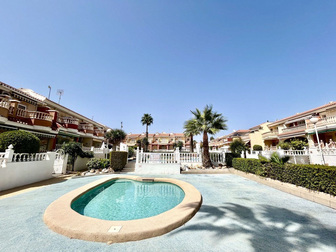 3 Bedroom 2 Bathroom Town House in Ciudad Quesada - Caza De Casa