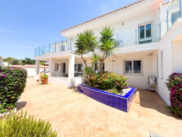 7 Bedroom 4 Bathroom Villa in Dehesa de Campoamor - Caza De Casa