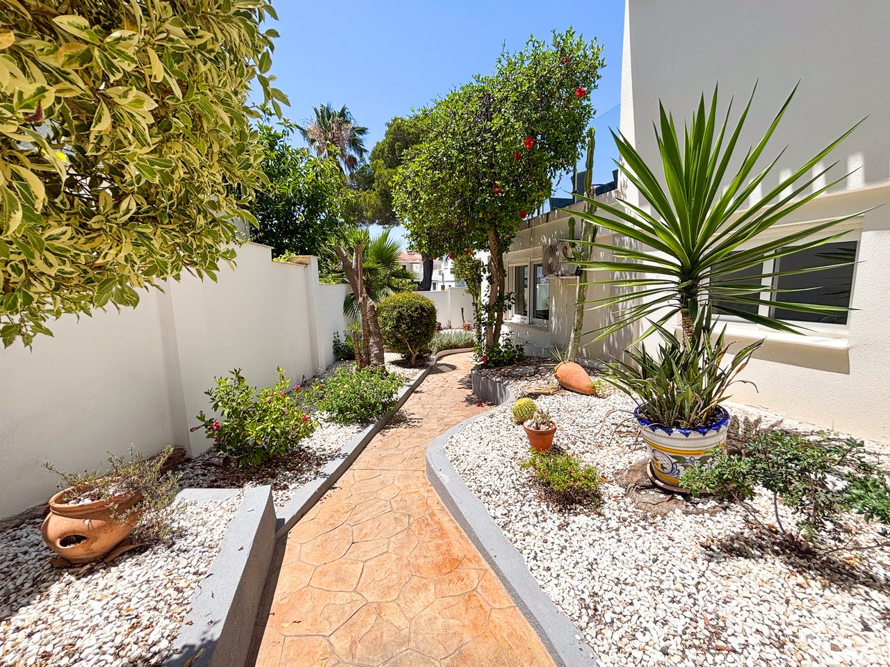 7 Bedroom 4 Bathroom Villa in Dehesa de Campoamor - Caza De Casa