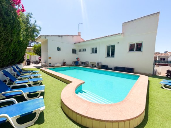 7 Bedroom 4 Bathroom Villa in Dehesa de Campoamor - Caza De Casa