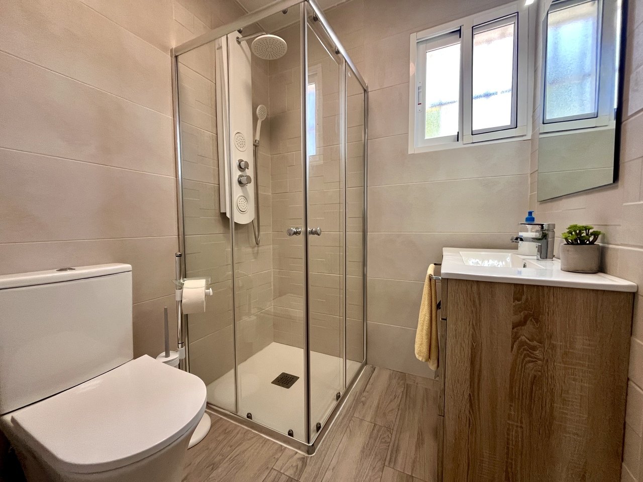 3 Bedroom 3 Bathroom Country House in Alcantarilla - Caza De Casa