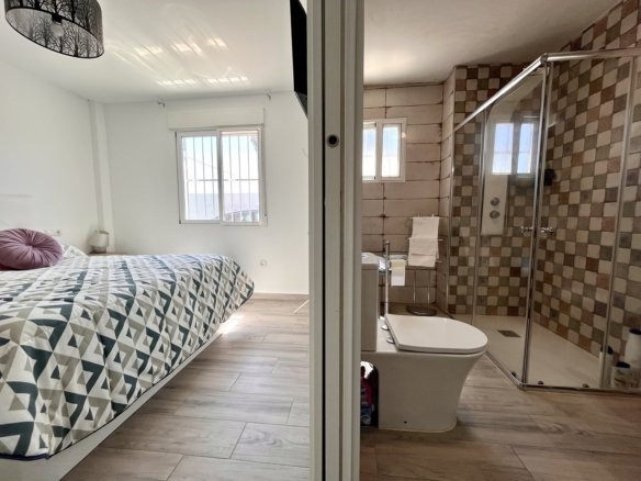 3 Bedroom 3 Bathroom Country House in Alcantarilla - Caza De Casa
