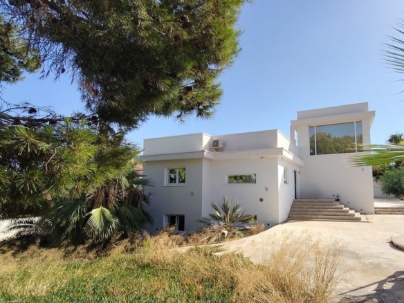 4 Bedroom 4 Bathroom Villa in Ciudad Quesada - Caza De Casa