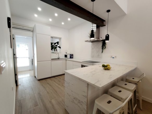 3 Bed 1 Bath Town House in Playa Flamenca - Caza De Casa