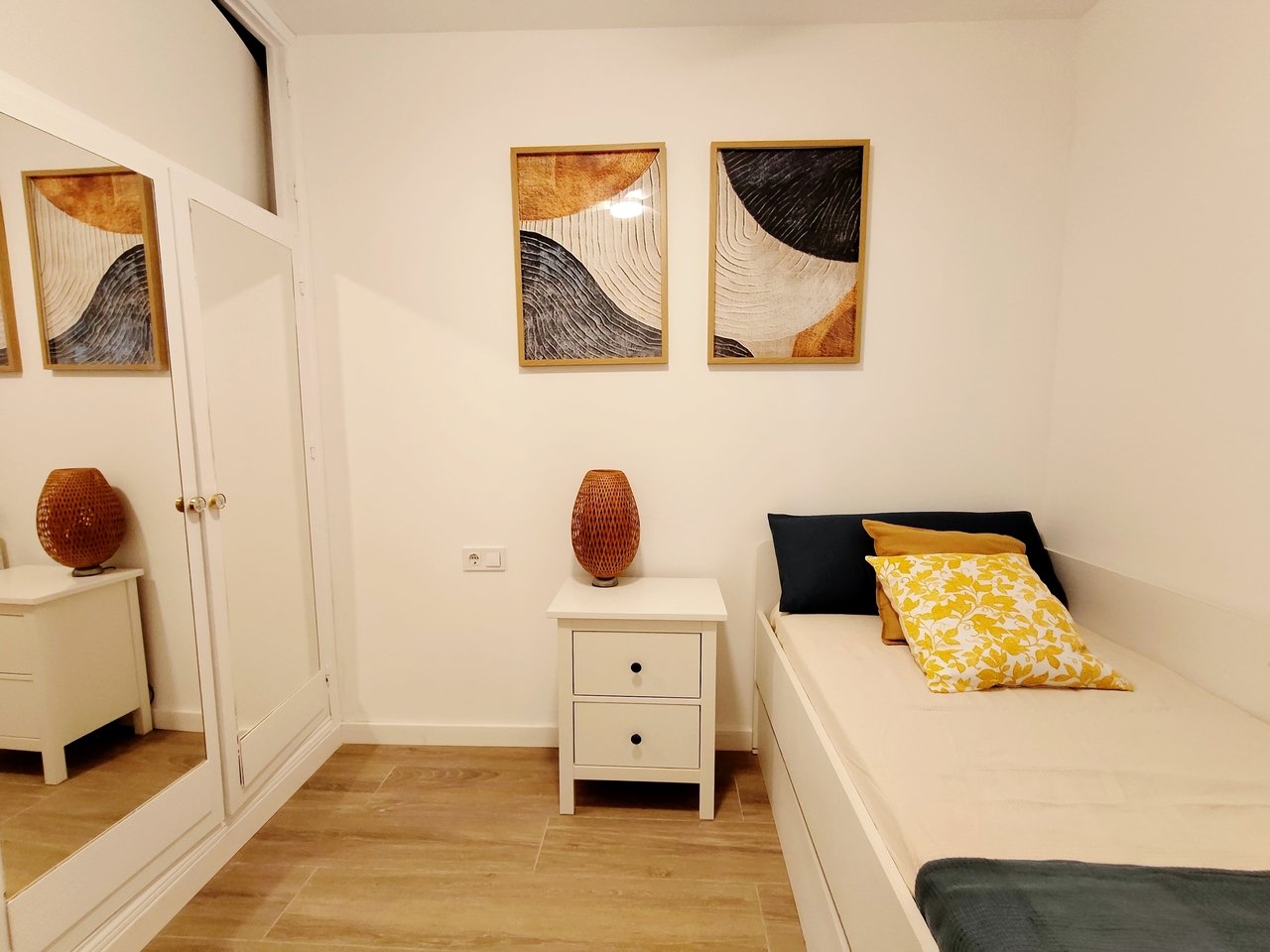 3 Bed 1 Bath Town House in Playa Flamenca - Caza De Casa