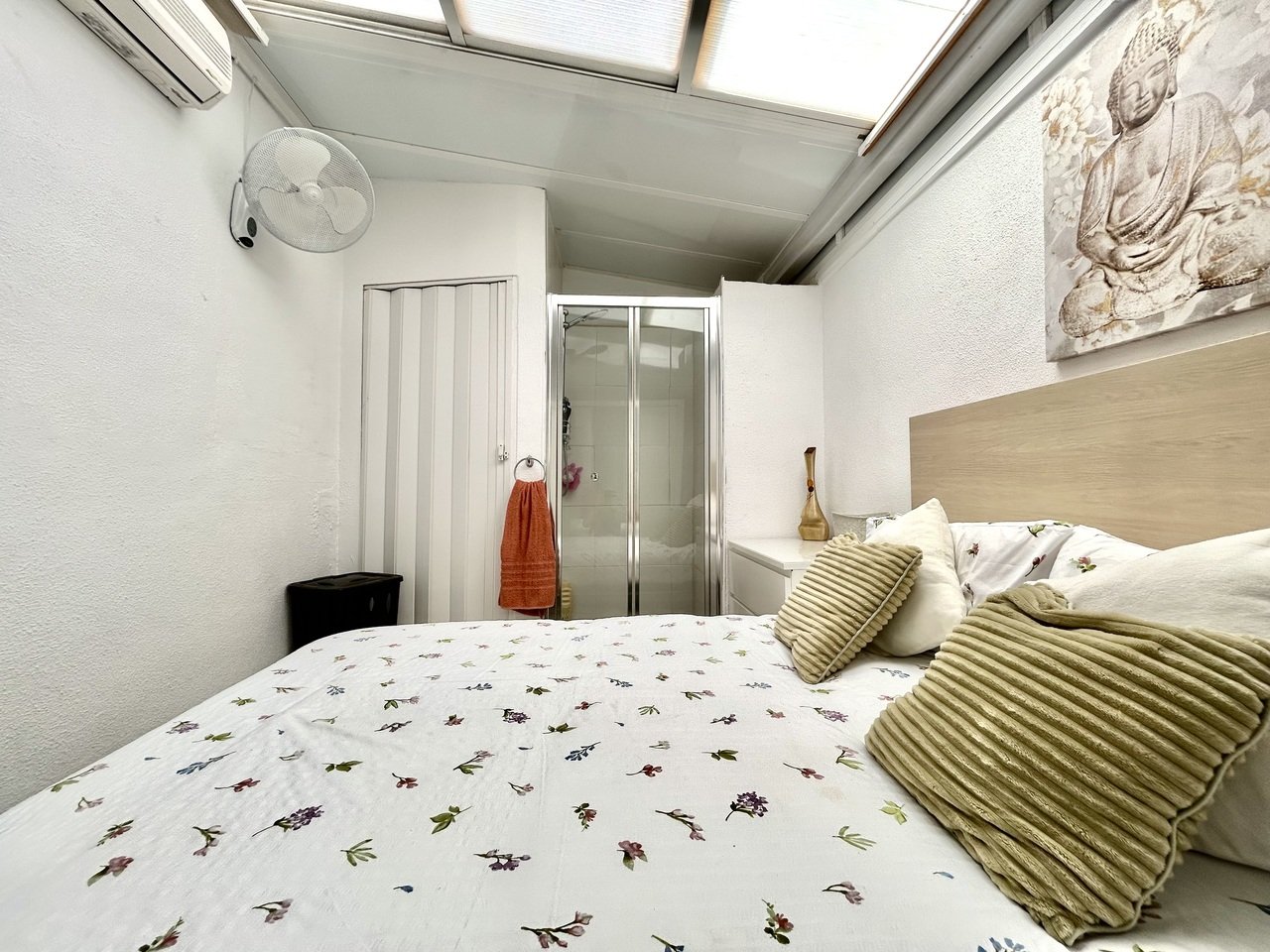 3 Bedroom 2 Bathroom Town House in Cabo Roig - Caza De Casa