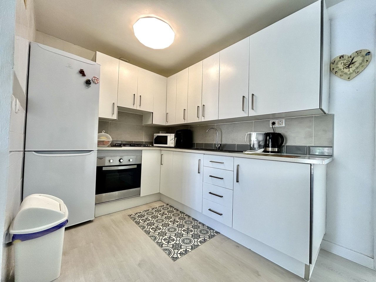 3 Bedroom 2 Bathroom Town House in Cabo Roig - Caza De Casa