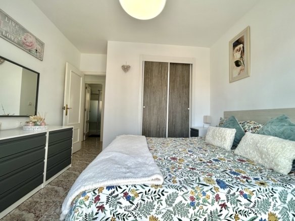 3 Bedroom 2 Bathroom Town House in Cabo Roig - Caza De Casa