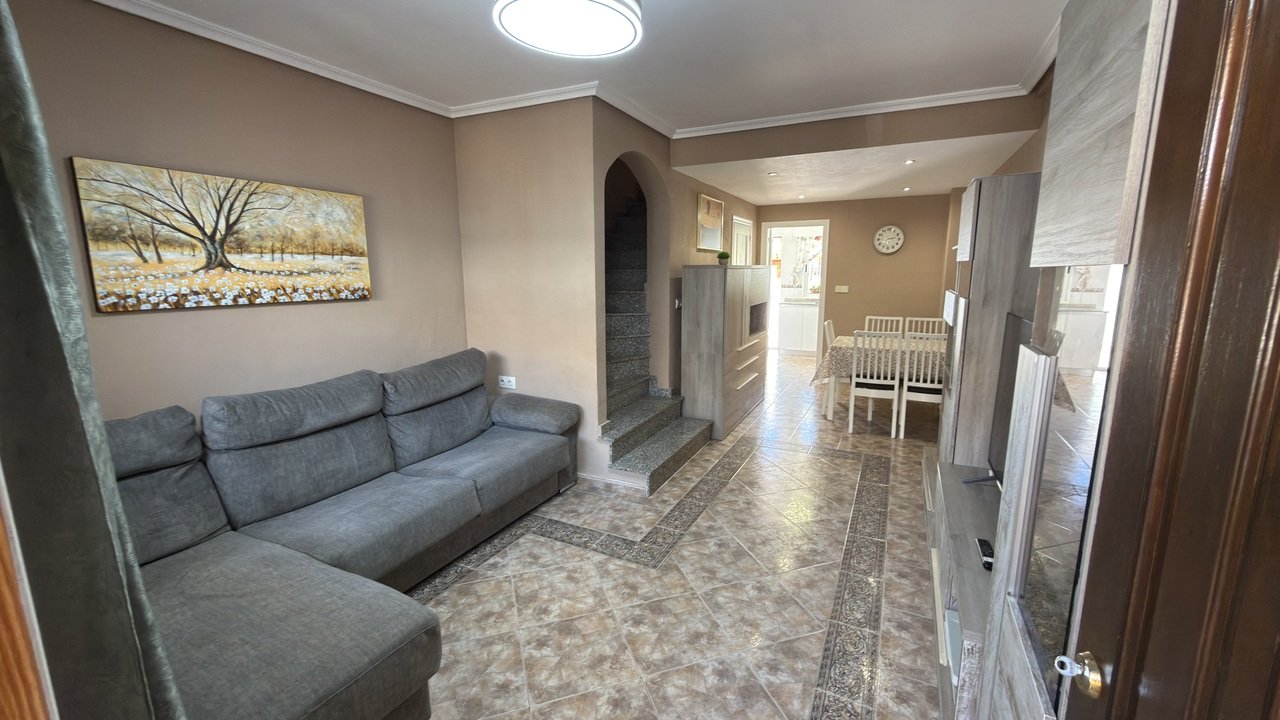 3 Bedroom 2 Bathroom Town House in La Zenia - Caza De Casa