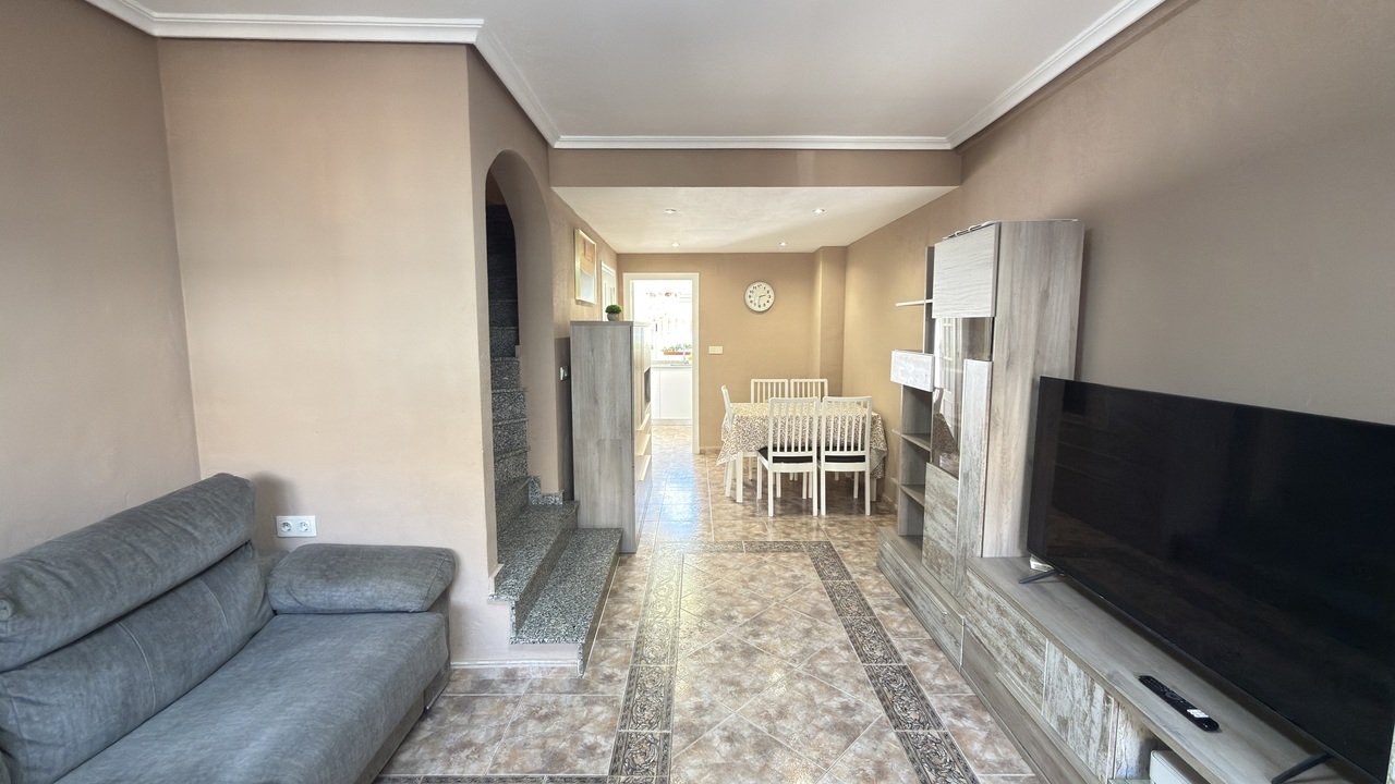 3 Bedroom 2 Bathroom Town House in La Zenia - Caza De Casa