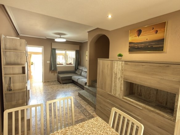 3 Bedroom 2 Bathroom Town House in La Zenia - Caza De Casa