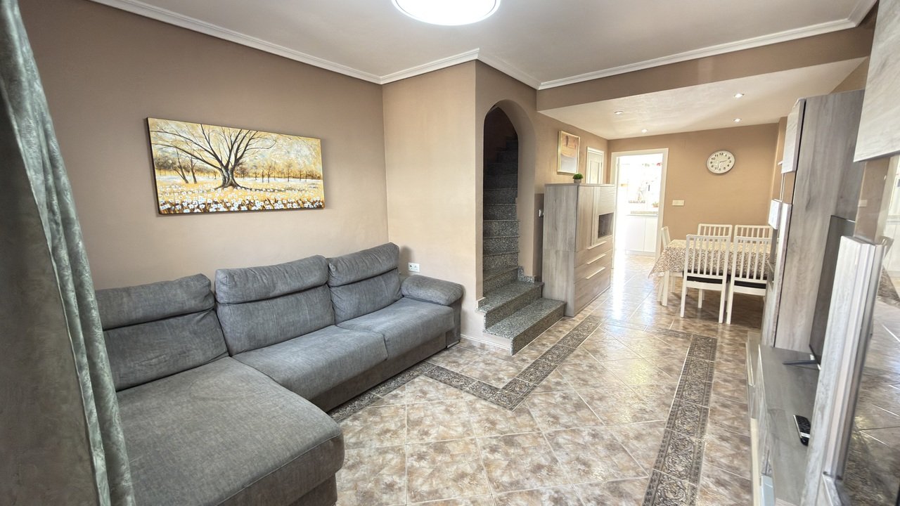 3 Bedroom 2 Bathroom Town House in La Zenia - Caza De Casa
