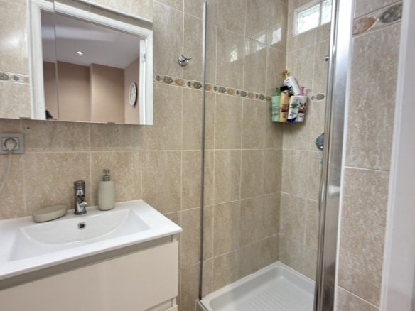 3 Bedroom 2 Bathroom Town House in La Zenia - Caza De Casa