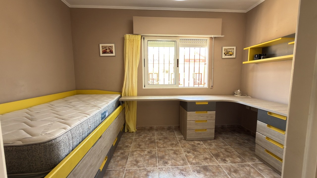 3 Bedroom 2 Bathroom Town House in La Zenia - Caza De Casa