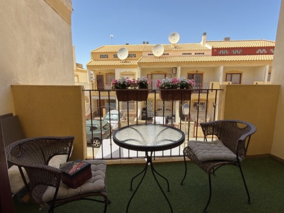 3 Bedroom 2 Bathroom Town House in La Zenia - Caza De Casa