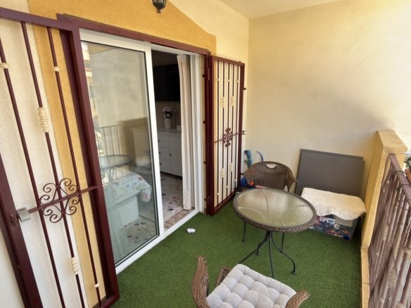 3 Bedroom 2 Bathroom Town House in La Zenia - Caza De Casa