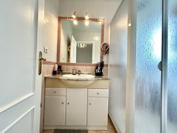 3 Bedroom 2 Bathroom Town House in Dehesa de Campoamor - Caza De Casa