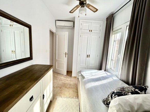 3 Bedroom 2 Bathroom Town House in Dehesa de Campoamor - Caza De Casa