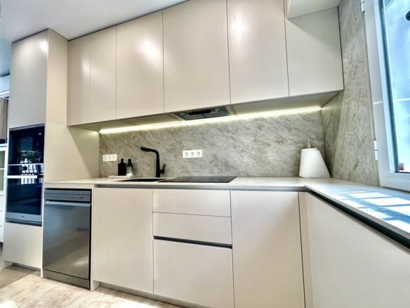 3 Bedroom 2 Bathroom Town House in Dehesa de Campoamor - Caza De Casa