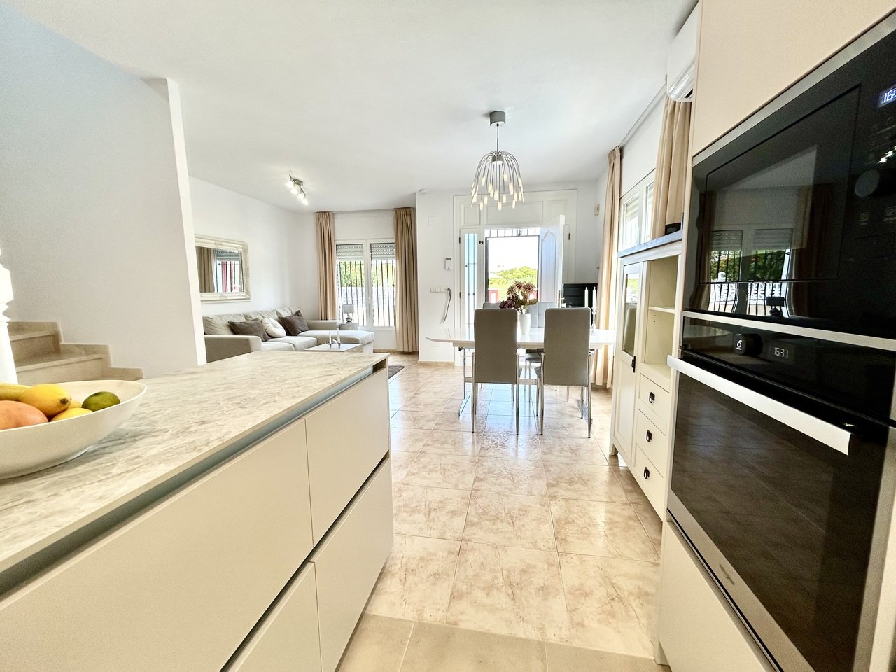 3 Bedroom 2 Bathroom Town House in Dehesa de Campoamor - Caza De Casa