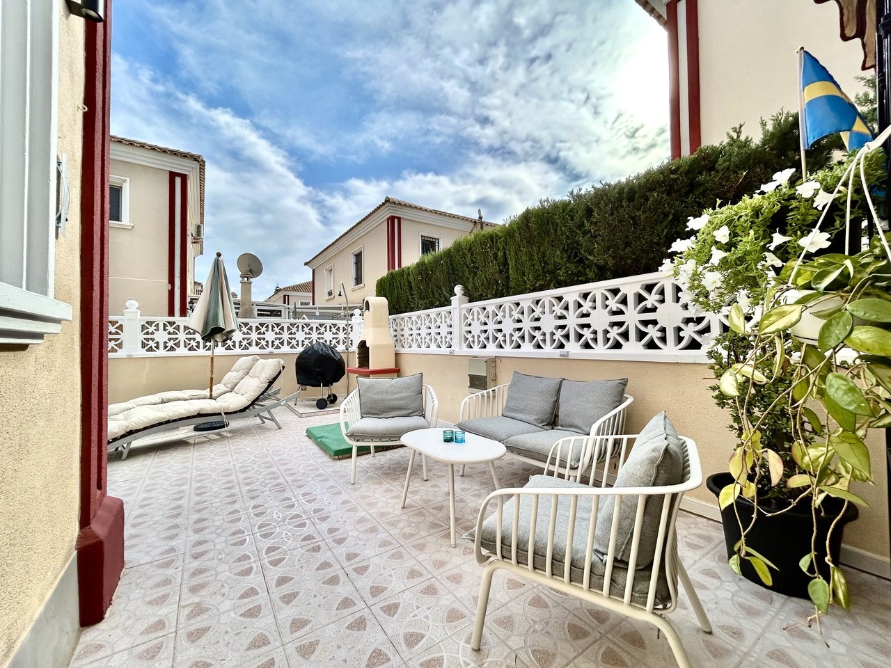 3 Bedroom 2 Bathroom Town House in Dehesa de Campoamor - Caza De Casa