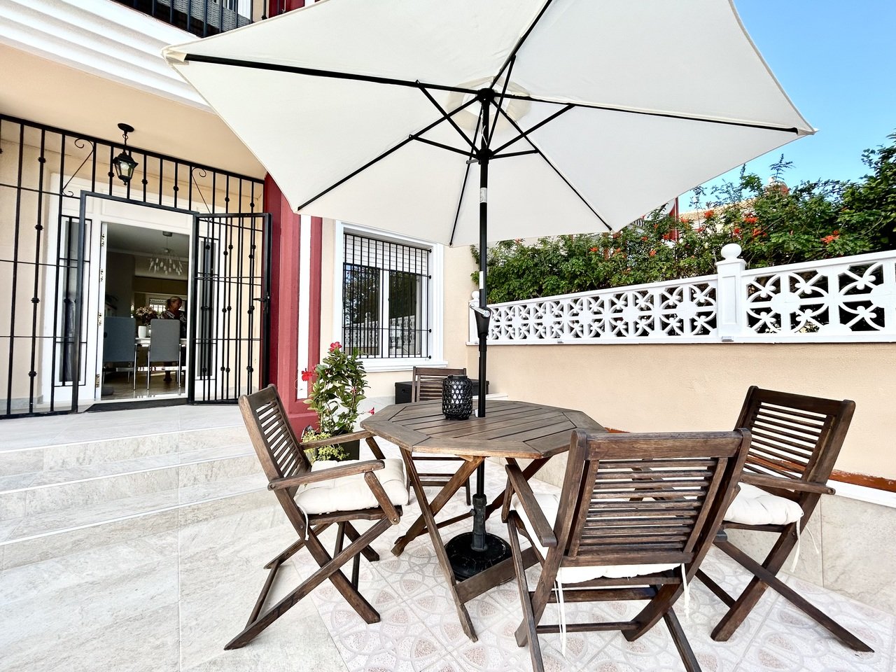 3 Bedroom 2 Bathroom Town House in Dehesa de Campoamor - Caza De Casa