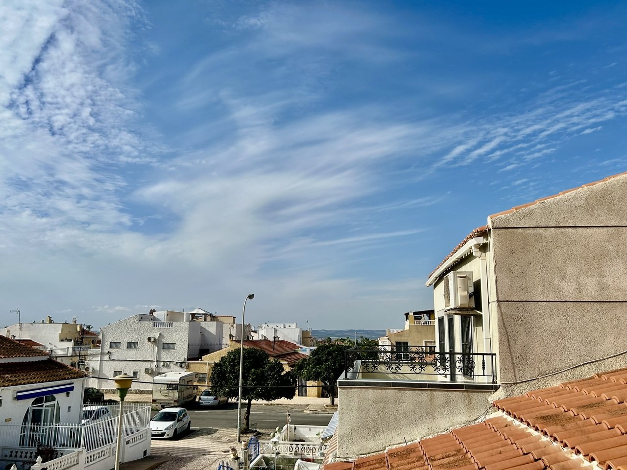 3 Bedroom 2 Bathroom Town House in Torrevieja - Caza De Casa