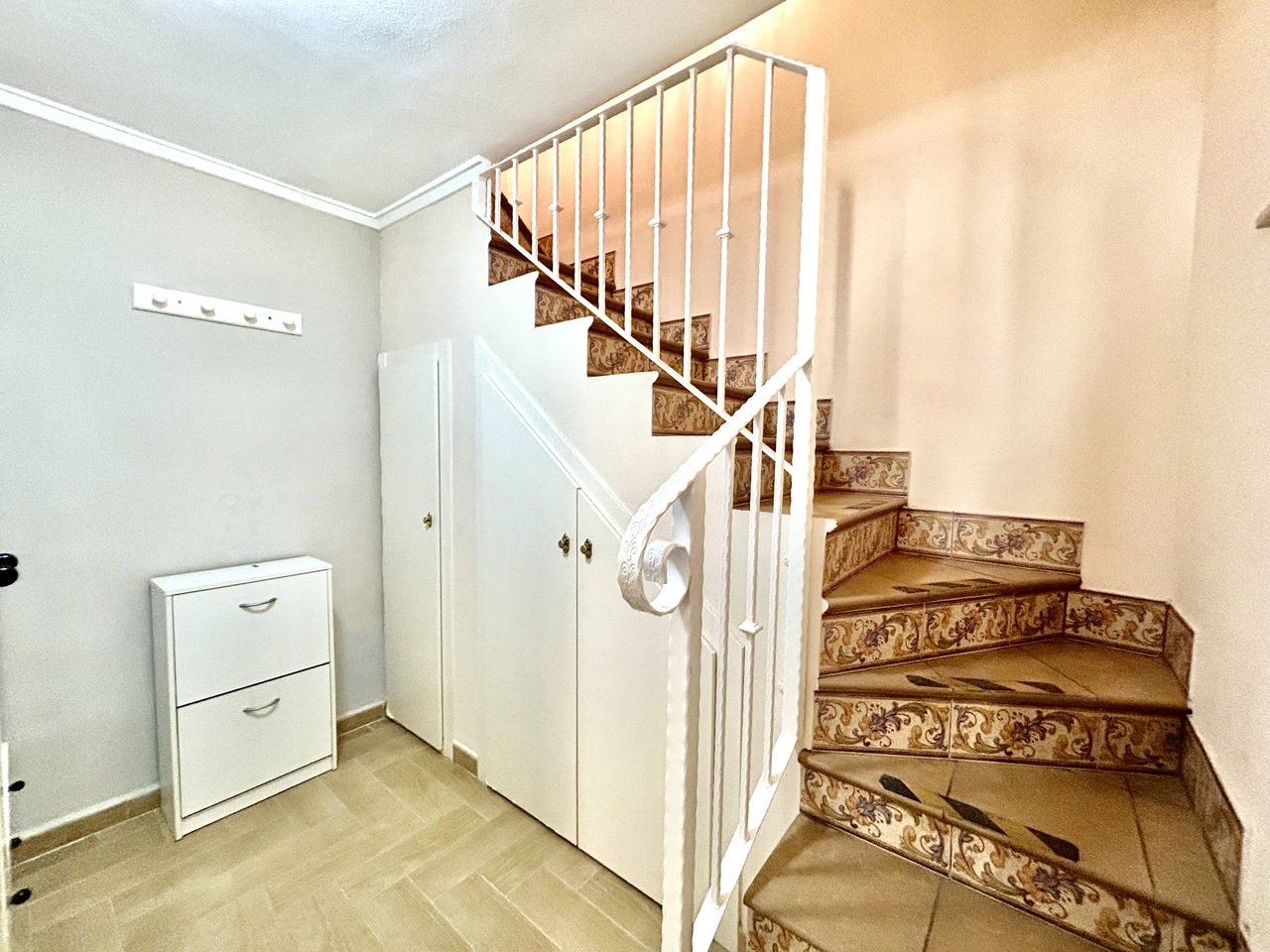 3 Bedroom 2 Bathroom Town House in Torrevieja - Caza De Casa