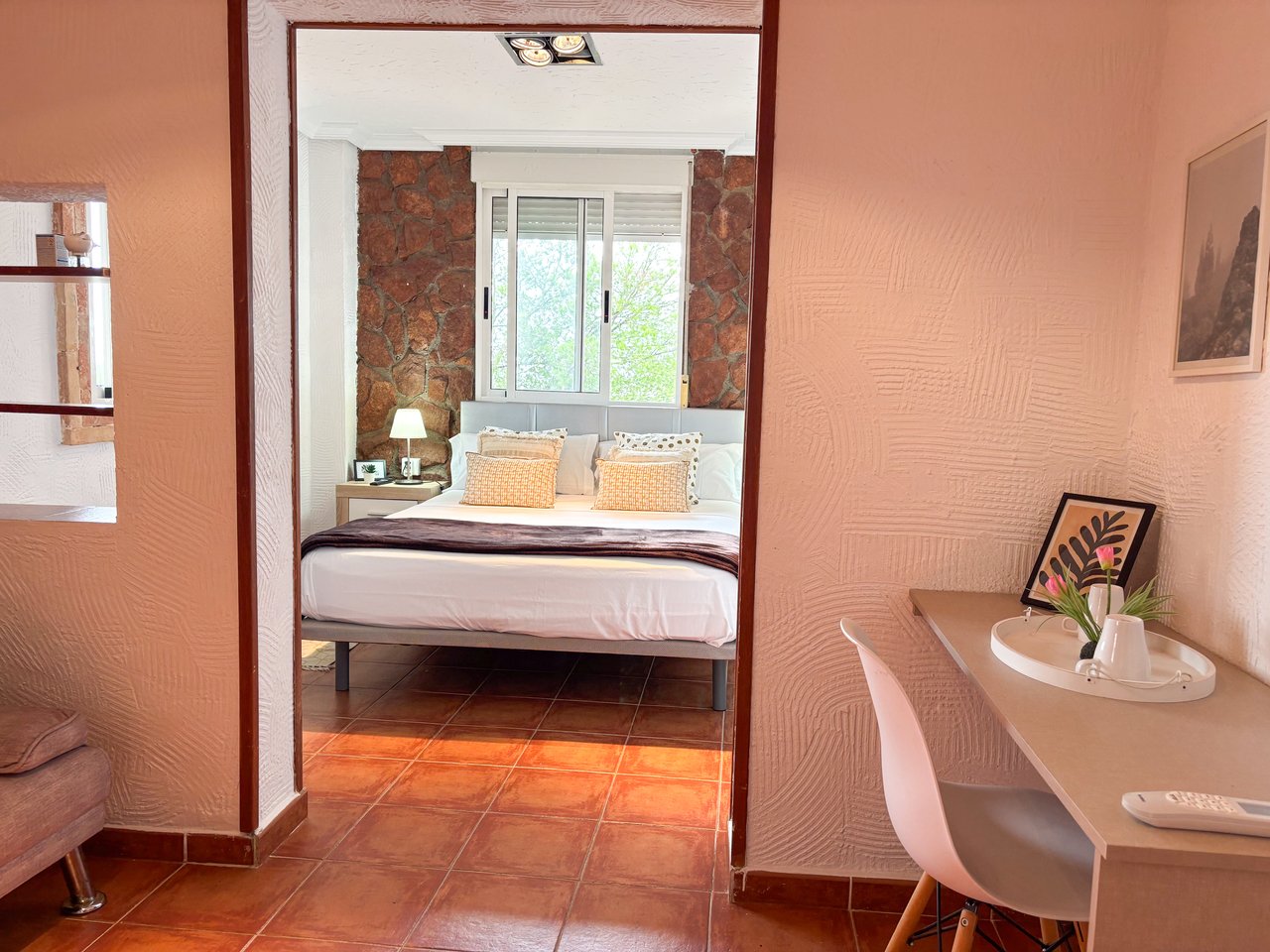 6 Bedroom 4 Bathroom Villa in Jacarilla - Caza De Casa
