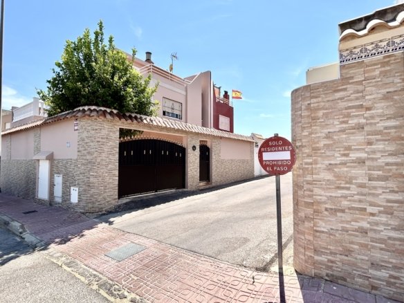 2 Bedroom 2 Bathroom Town House in Los Altos - Caza De Casa