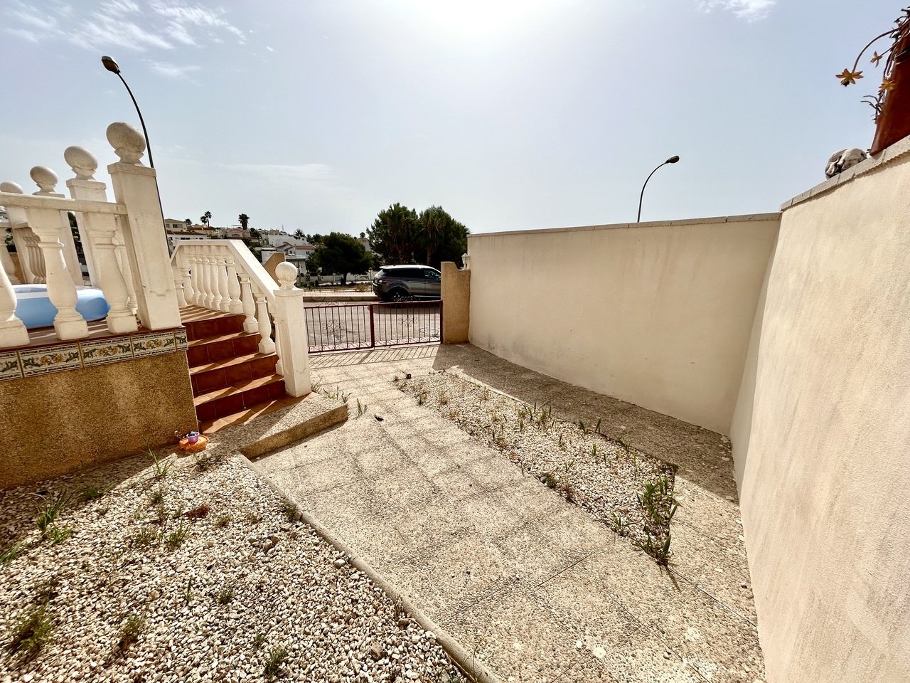 2 Bedroom 2 Bathroom Villa in Villamartin - Caza De Casa