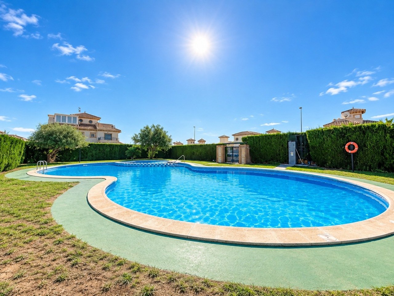 3 Bedroom 3 Bathroom Town House in La Zenia - Caza De Casa