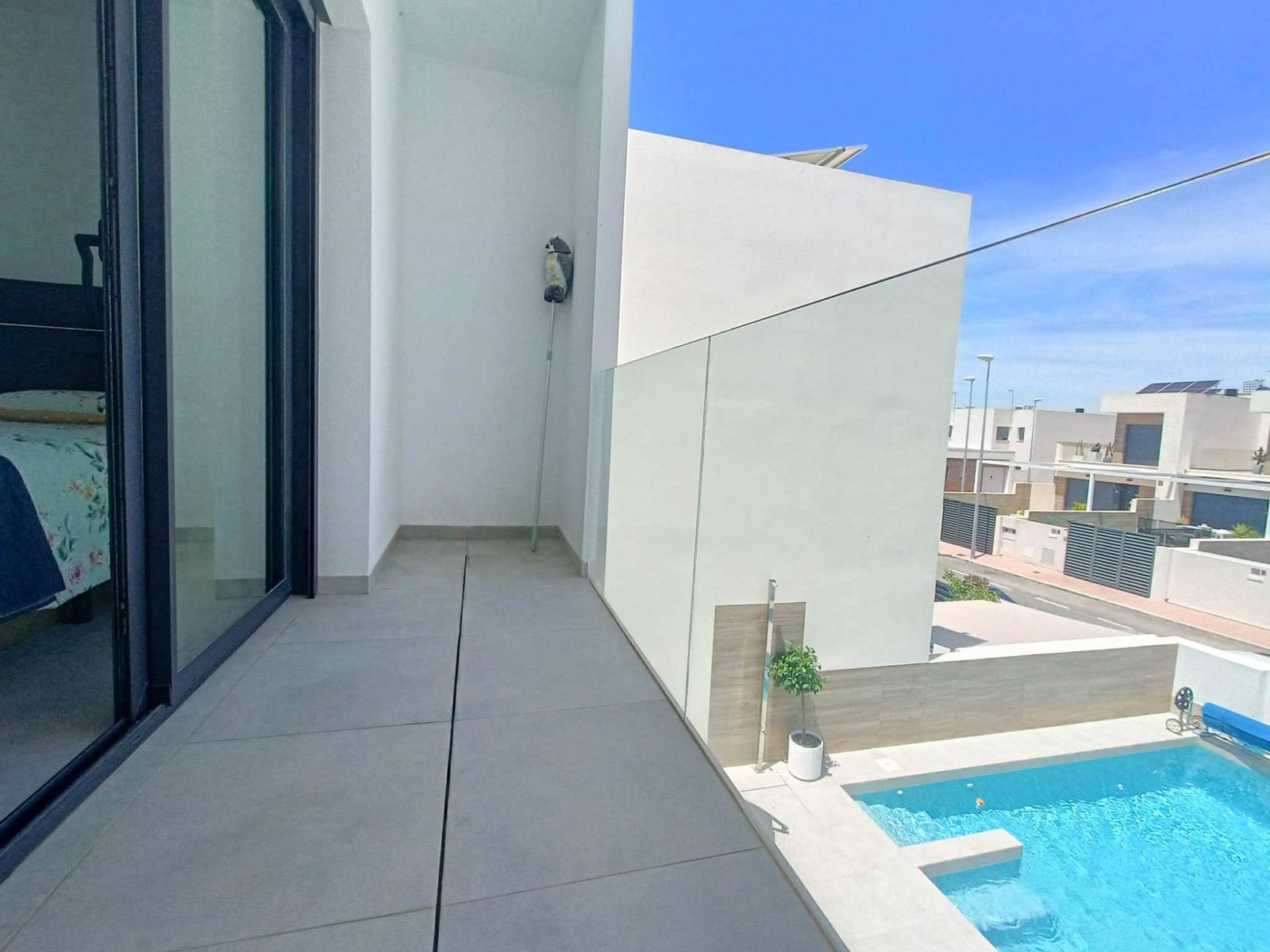 5 Bedroom 4 Bathroom Villa in Rojales - Caza De Casa