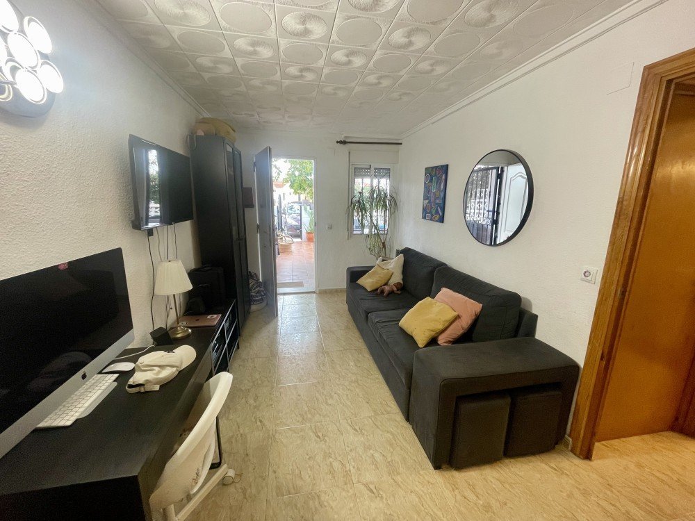 2 Bed 1 Bath Town House in Torrevieja - Caza De Casa