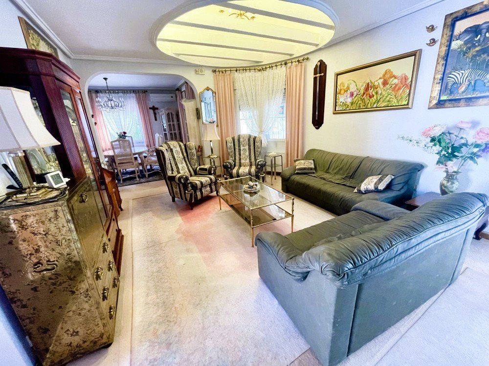 3 Bedroom 2 Bathroom Villa in Ciudad Quesada - Caza De Casa