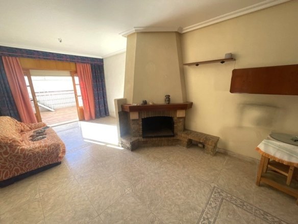5 Bedroom 3 Bathroom Town House in Rojales - Caza De Casa
