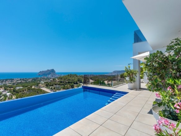 4 Bedroom 3 Bathroom villa in Benissa - Caza De Casa