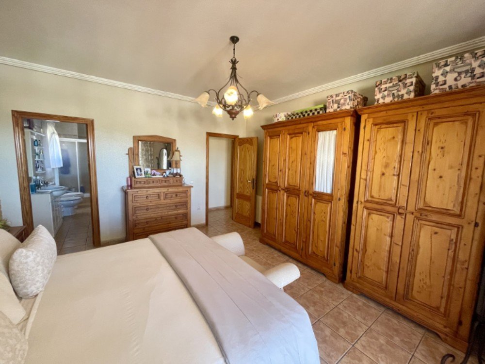 Master-bedroom-CSH4 4 Bedroom 3 Bathroom Villa in Ciudad Quesada - Caza De Casa