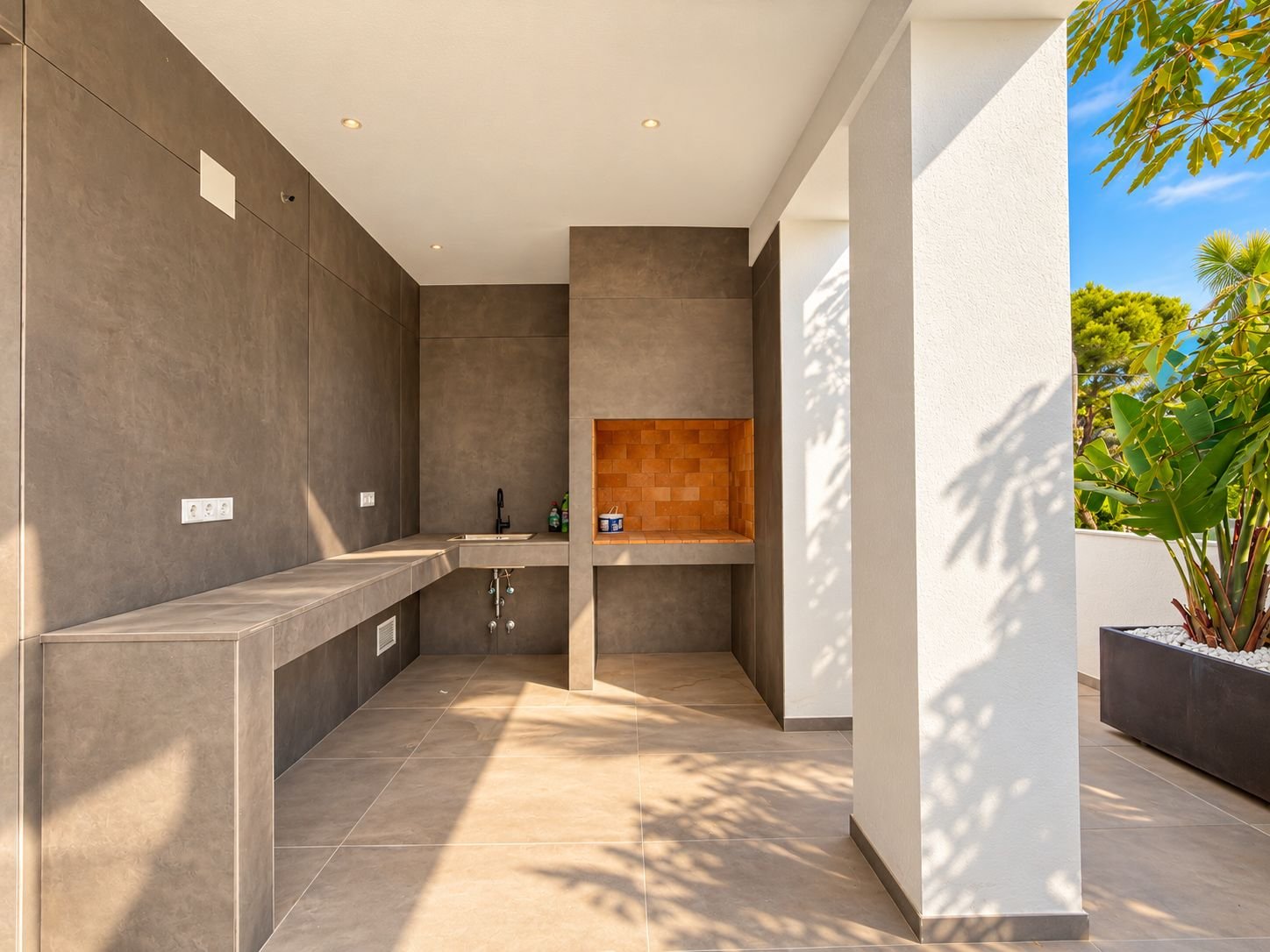 ModernVillainMorairabyMIG19 5 Bedroom 4 Bathroom villa in Moraira - Caza De Casa