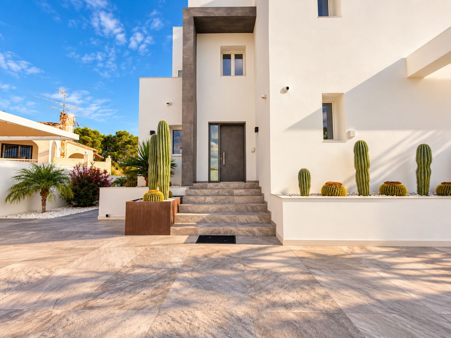 ModernVillainMorairabyMIG4 5 Bedroom 4 Bathroom villa in Moraira - Caza De Casa
