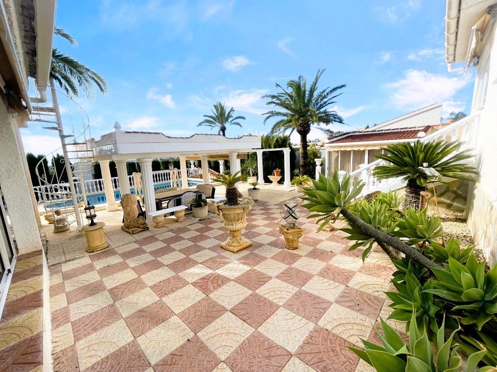 3 Bedroom 2 Bathroom Villa in Ciudad Quesada - Caza De Casa