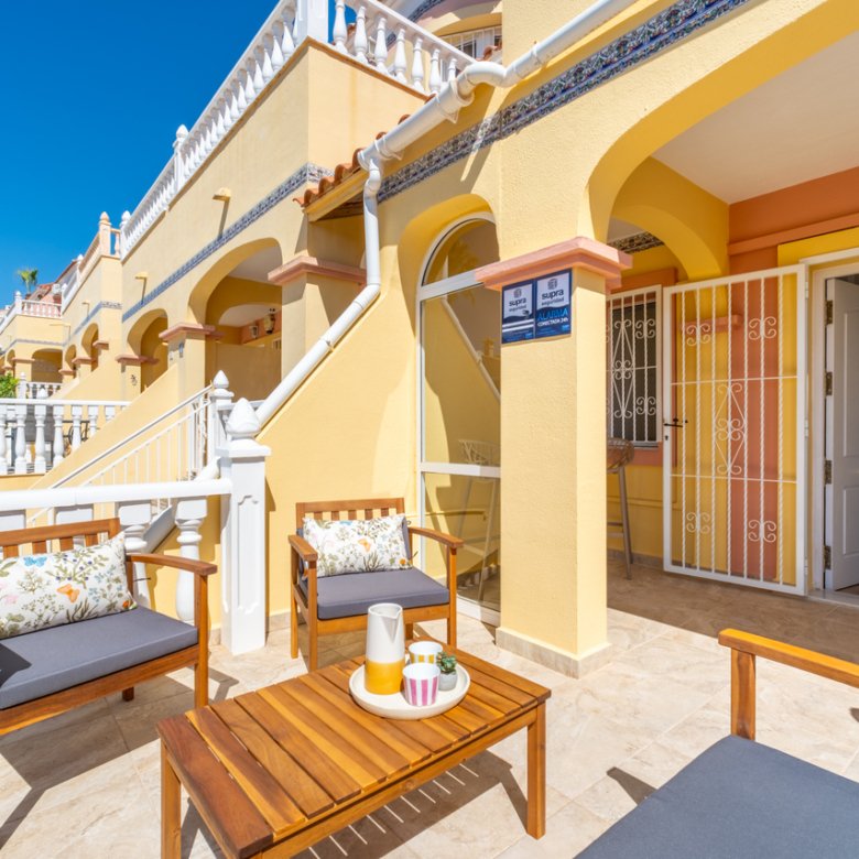 2 Bedroom 2 Bathroom Town House in Villamartin - Caza De Casa