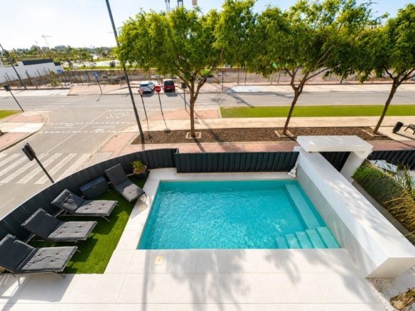 3 Bedroom 4 Bathroom Villa in Santa Rosalia Resort - Caza De Casa