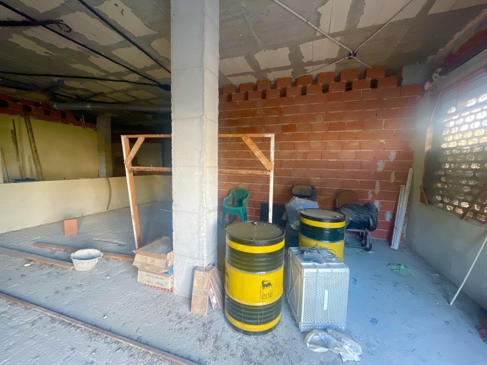 3 Bath Commercial in Formentera del Segura - Caza De Casa