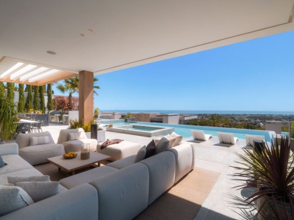 6 Bedroom 7 Bathroom Villa in La Quinta - Caza De Casa