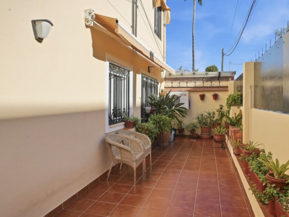 4 Bed 2 Bath Town House in Arroyo de la Miel - Caza De Casa
