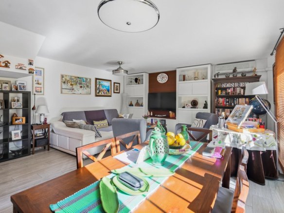 4 Bed 2 Bath Town House in Arroyo de la Miel - Caza De Casa