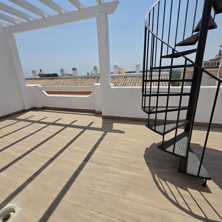 2 Bed 2 Bath Town House in Manilva - Caza De Casa